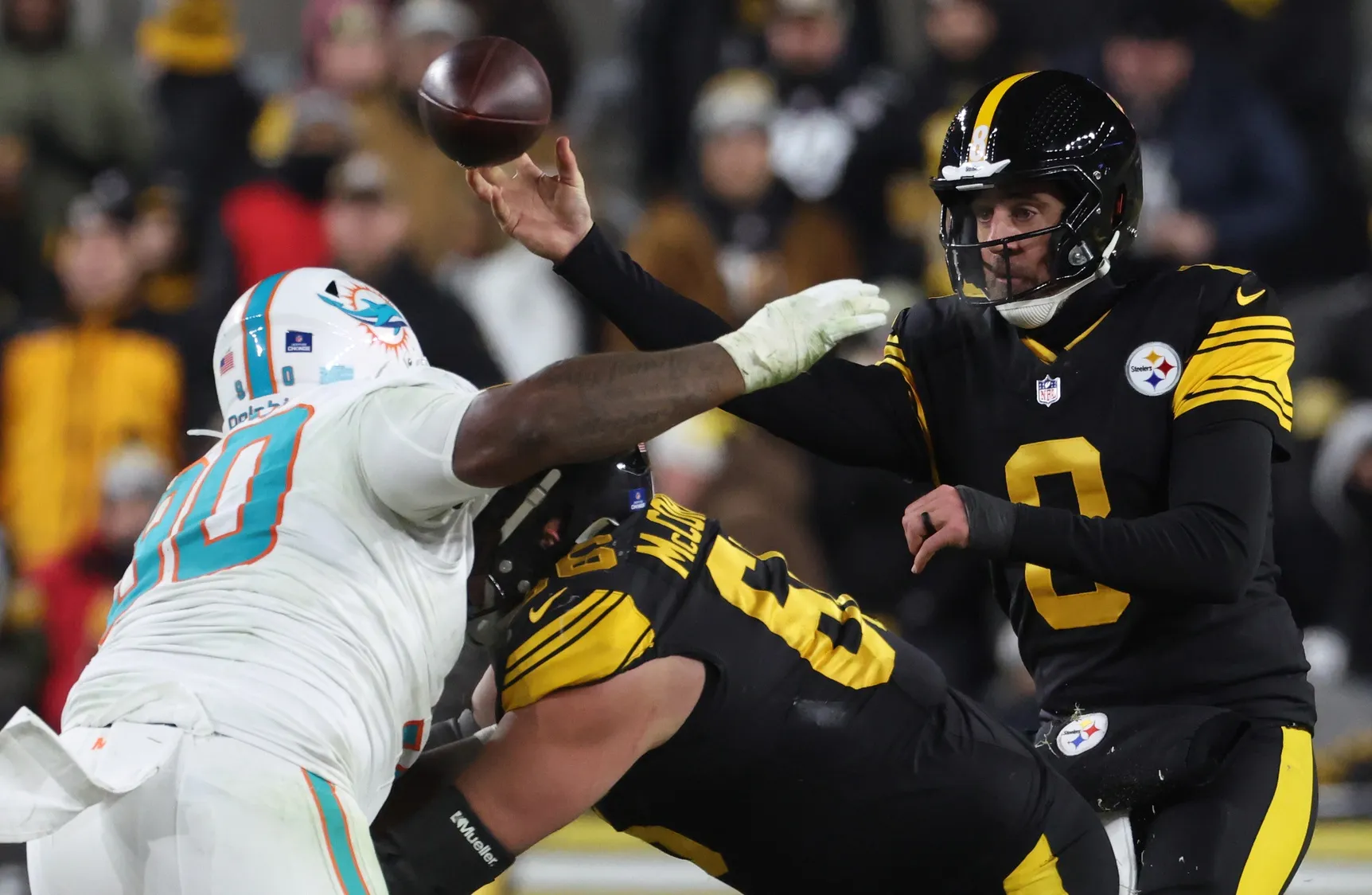 Steelers Showcase Rodgers’ Leadership in Key Win Over Dolphins