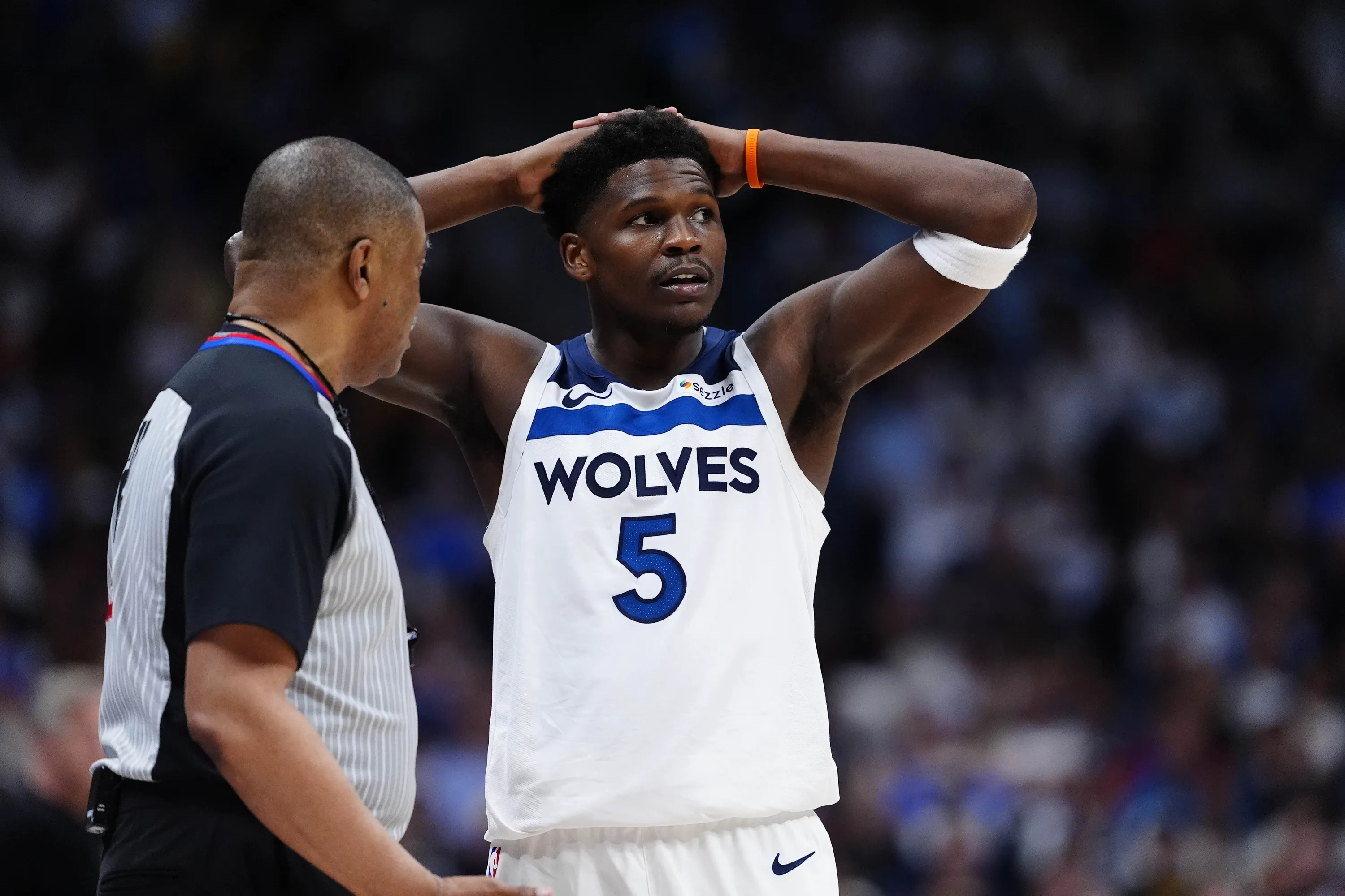 Timberwolves Rally From 19 Down To Stun Nuggets, Even Series At 1-1