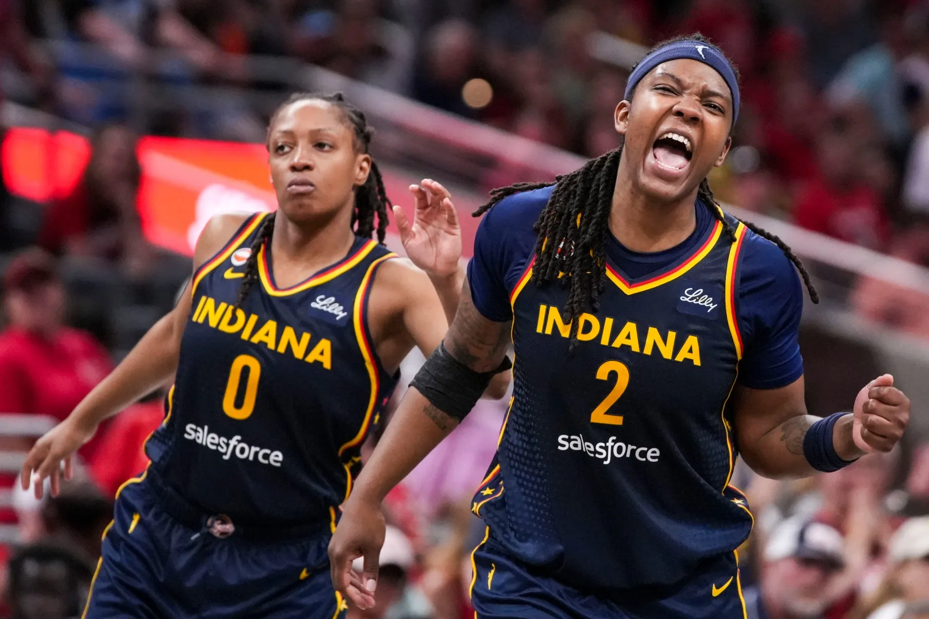 Fever’s Myisha Hines-Allen Suffers Scary Facial Injury During Tempo Match