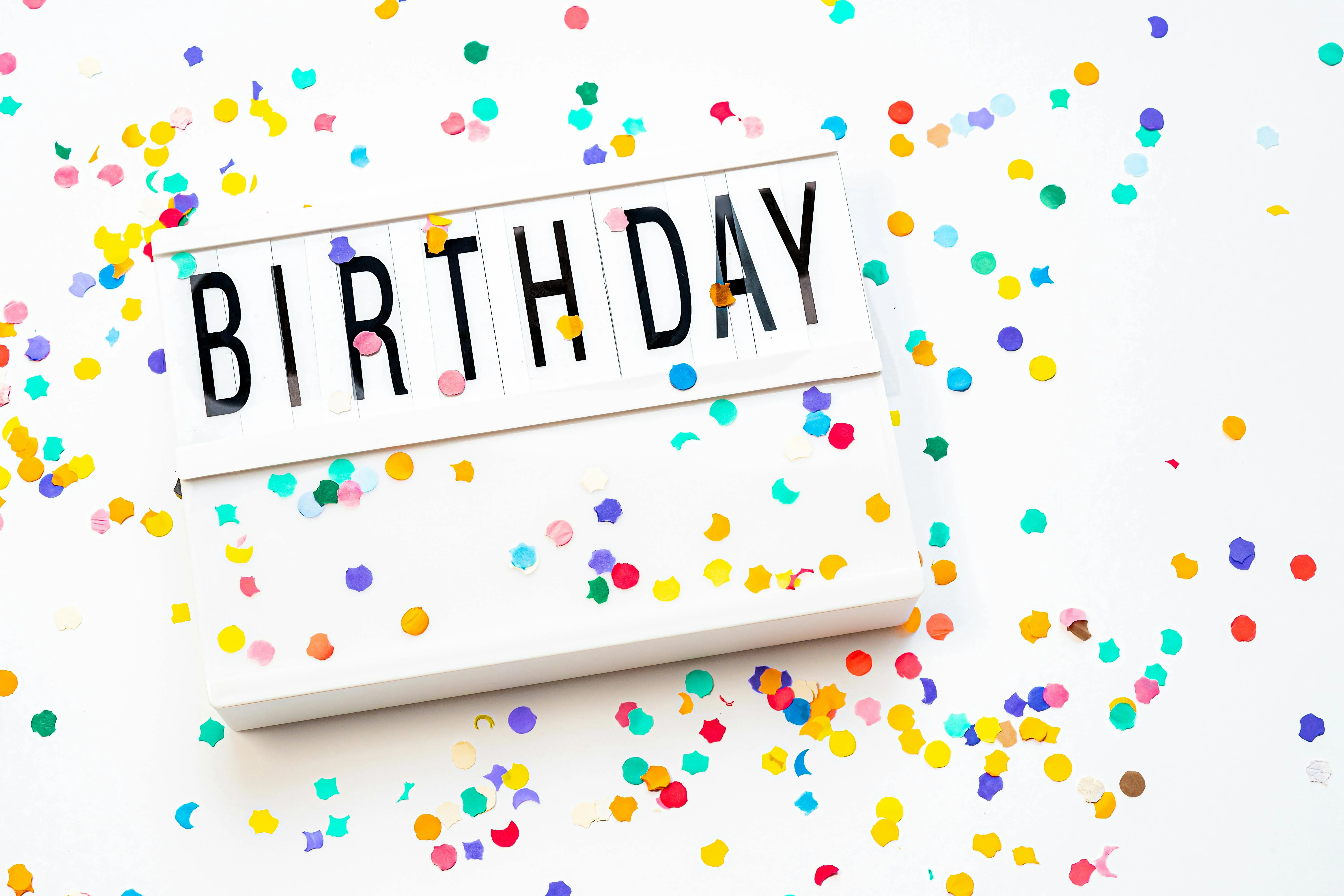13 Birthday Party Themes That Were Weirdly Popular