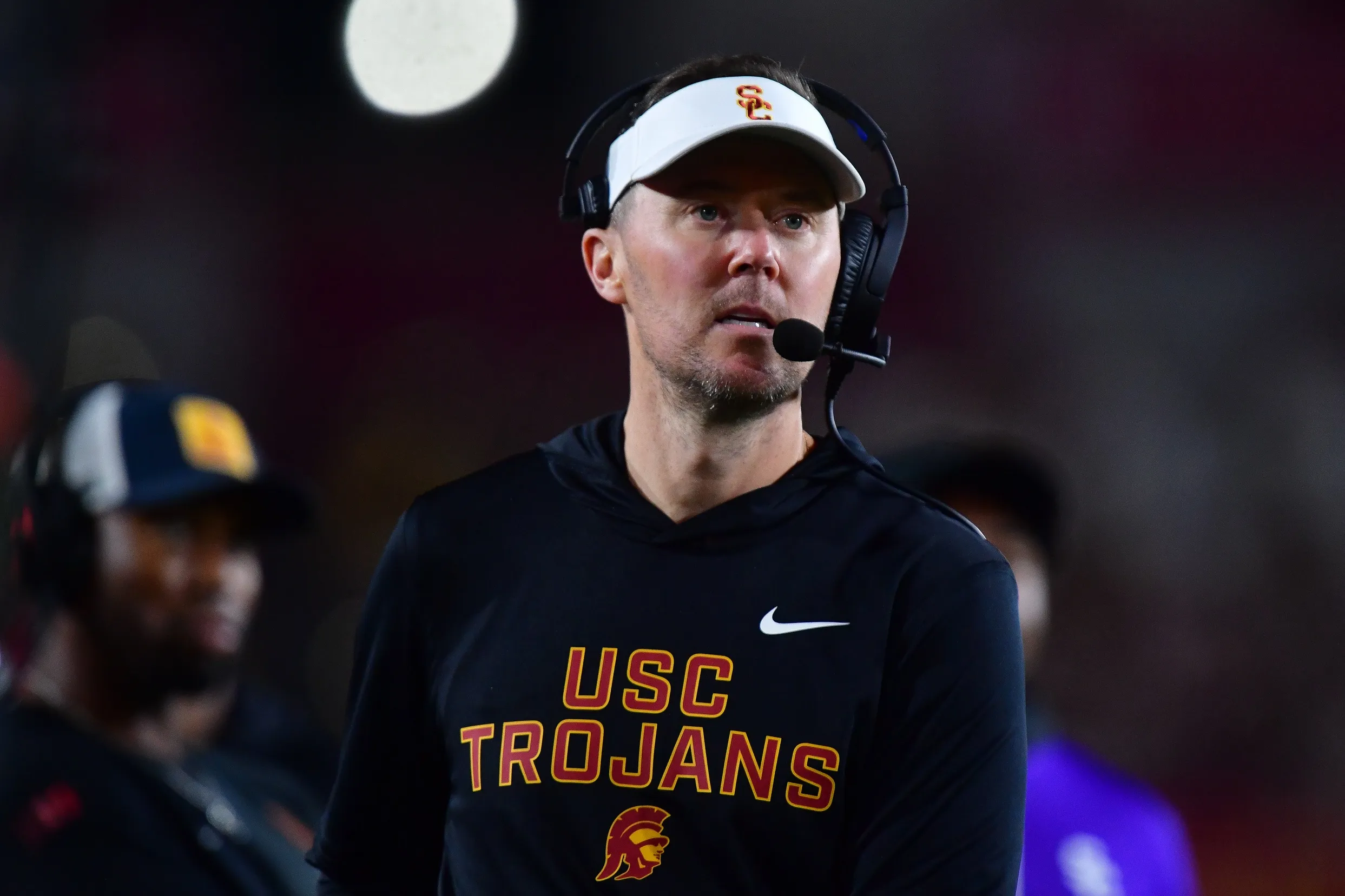 USC Edges Iowa to Keep Playoff Hopes Alive