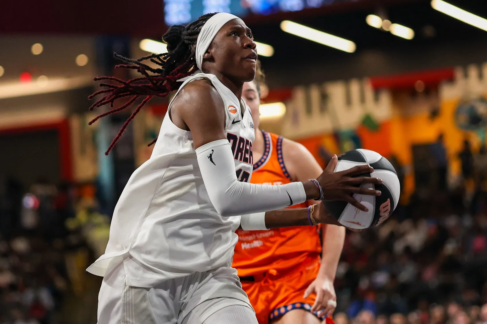 Rhyne Howard’s Two-Way Surge Signals New Level for Dream in 2026