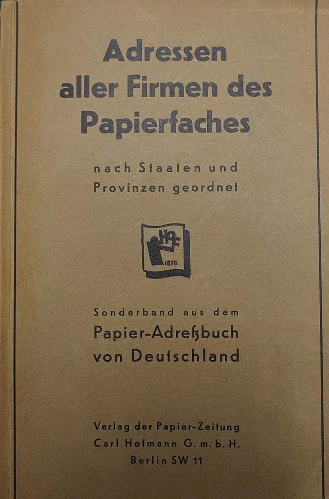 ungenannter Künstler für das Logo des Verlags der Papier-Zeitung Carl Hofmann GmbH & Co., Berlin on wikimedia