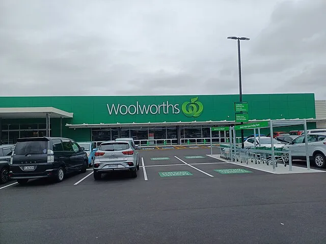 Westburn World on Wikimedia Commons 