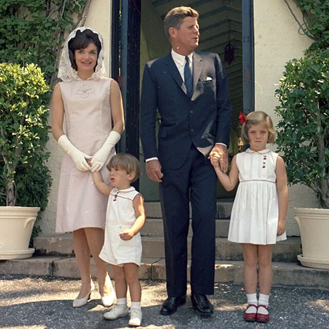 Cecil Stoughton's White House on Wikicommons