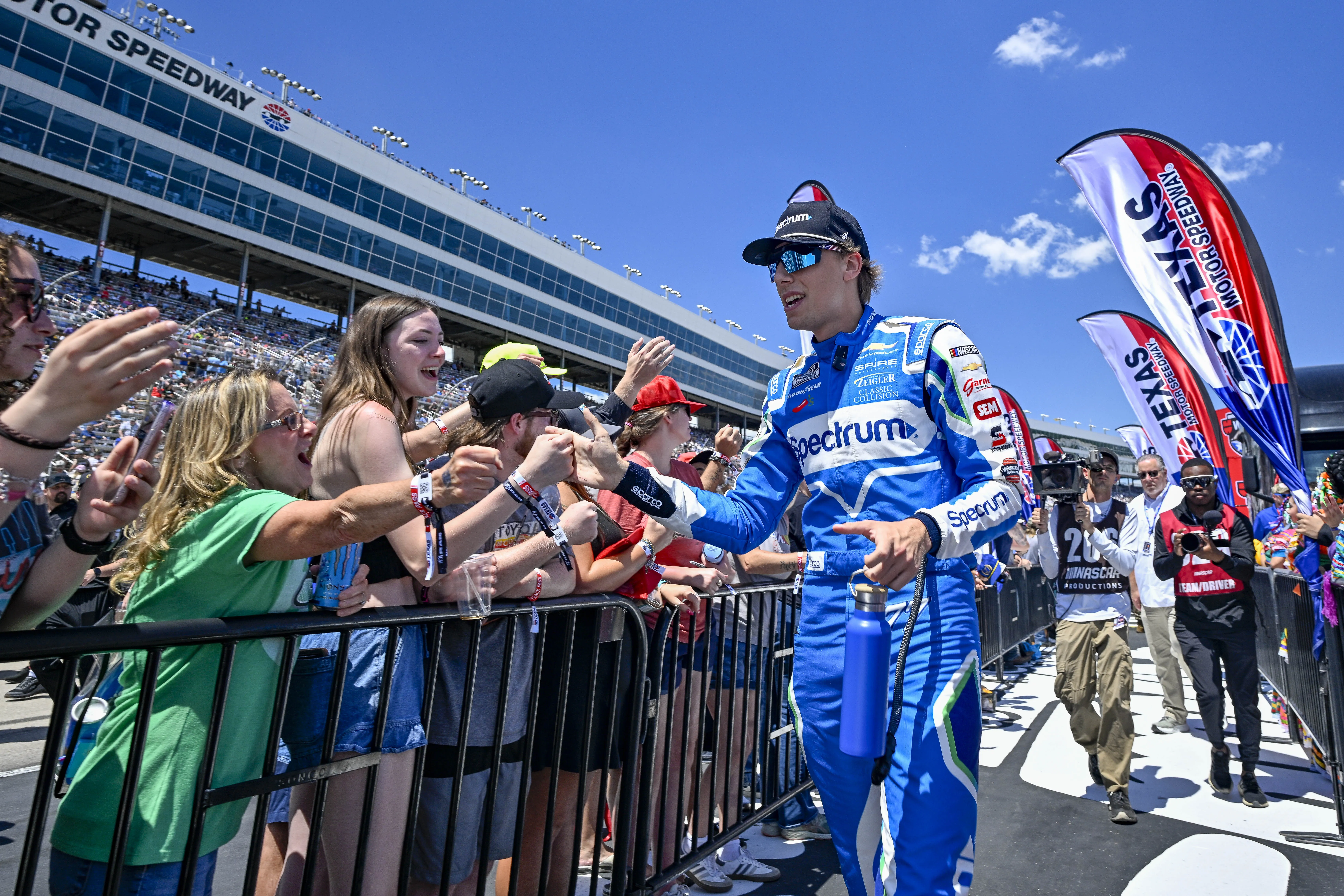 The Story Behind Carson Hocevar’s “Good Luck” Victory at Talladega, Featuring Sabrina Carpenter