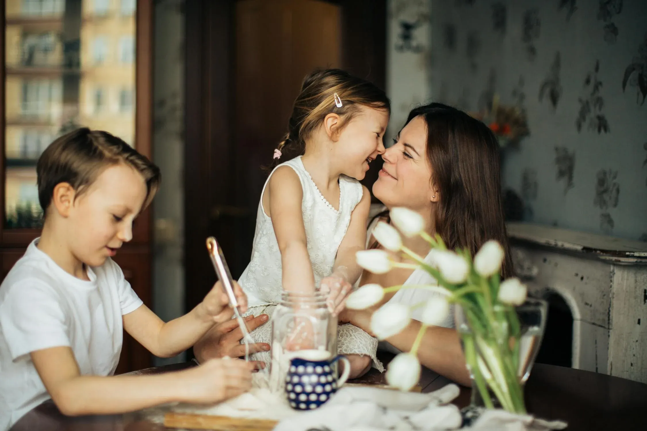 18 Outdated Parenting Tips That Were Once Considered Gospel