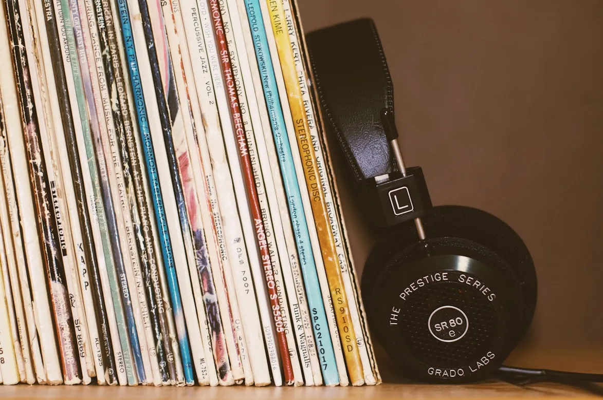 15 Popular Songs From the 1970s That Everyone Knew by Heart