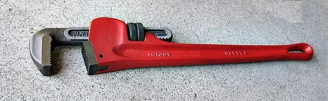 Pipewrench.jpg: Original uploader was Drover at en.wikipedia on Wikimedia Commons