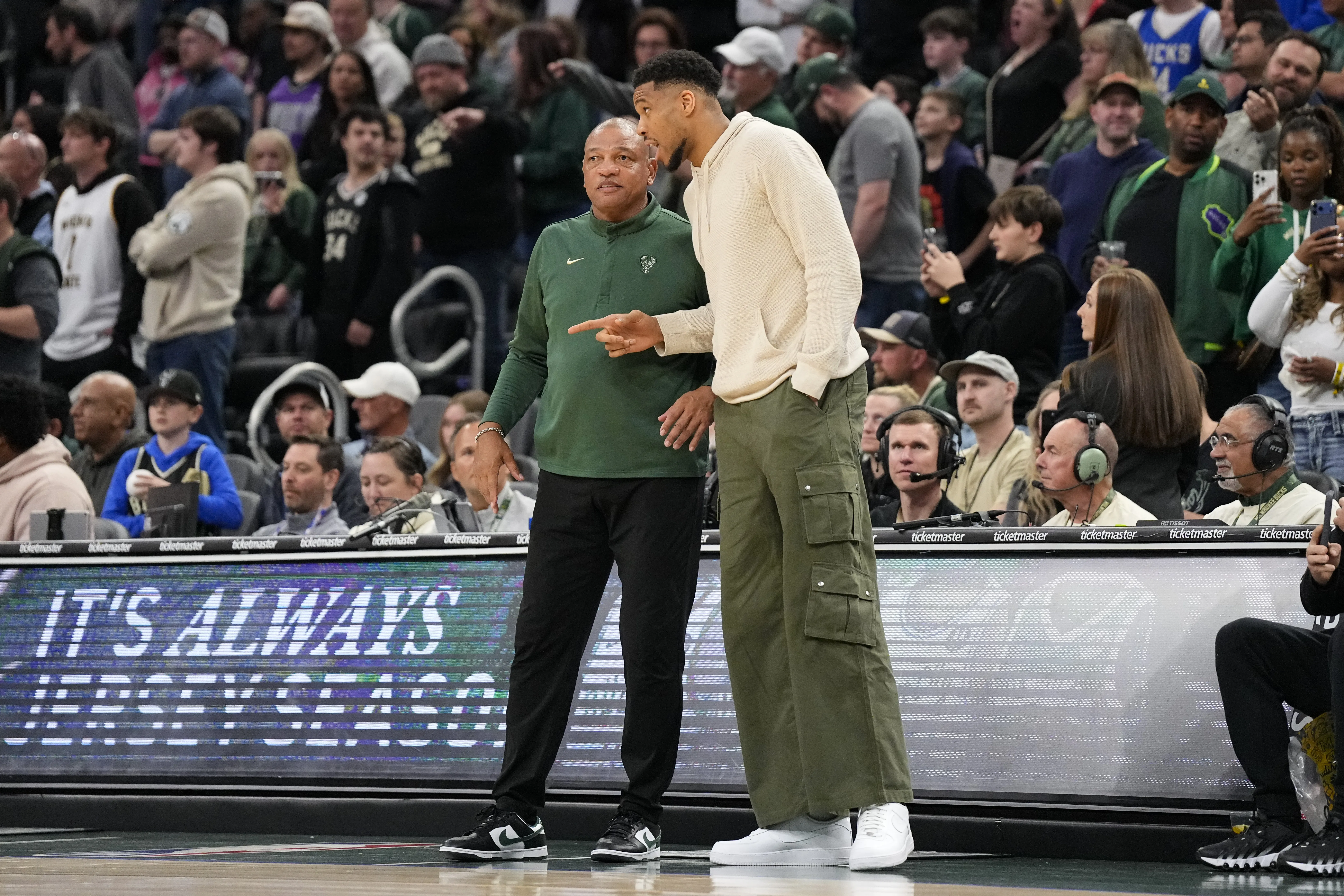 It’s a Shock to Me: Giannis Antetokounmpo Left Stunned by Doc Rivers’ Exit