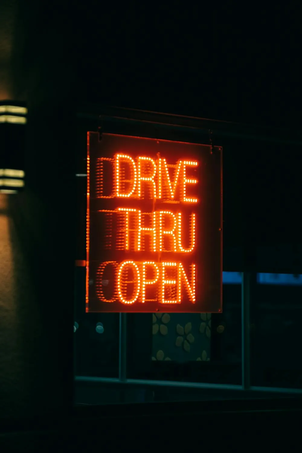 11 Drive-Thrus That Looked Completely Different in the ’80s