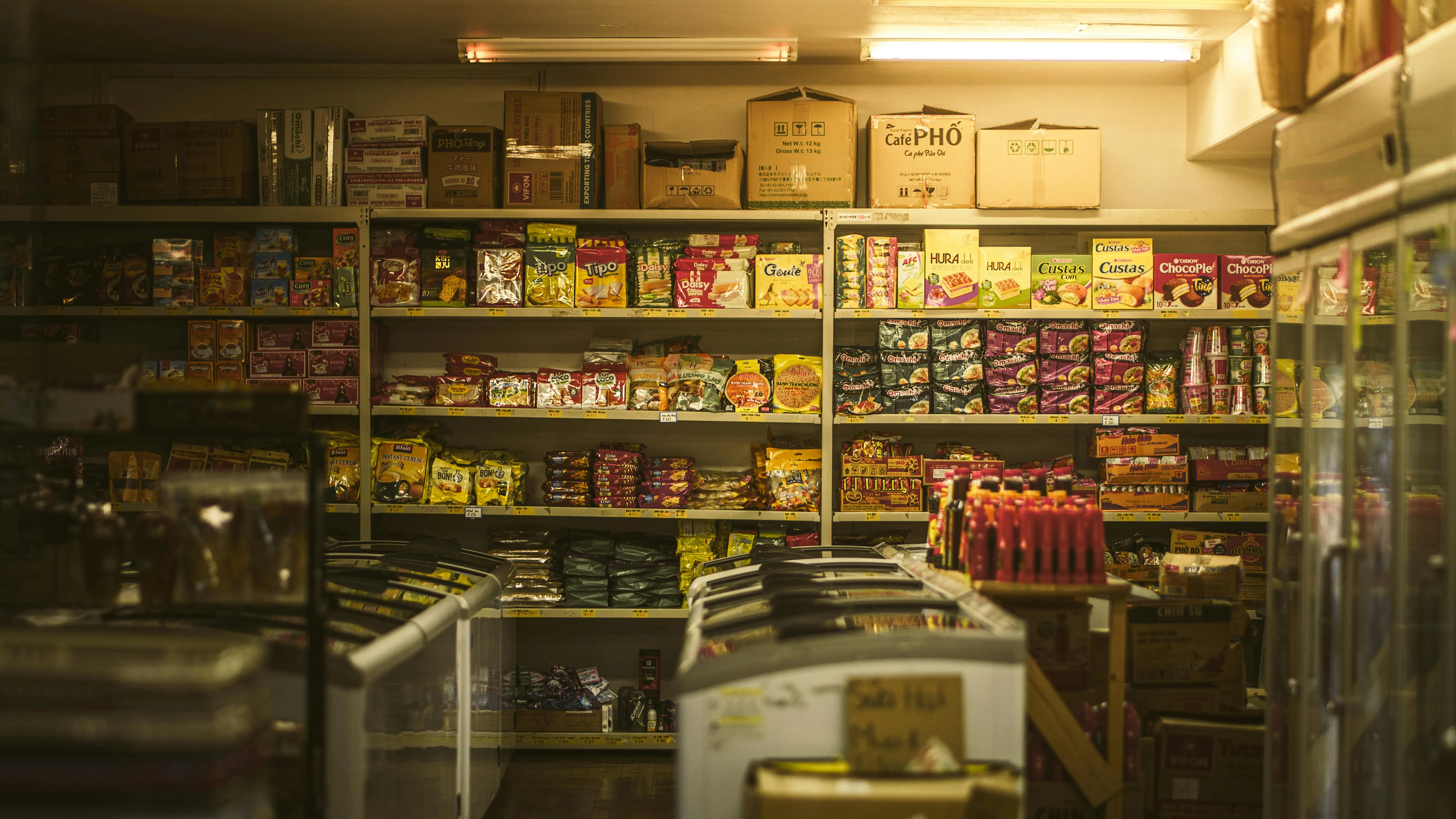 17 Things Every Store Shelf Was Filled With in the 1960s That Vanished