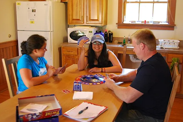 Virginia State Parks staff on Wikimedia Commons