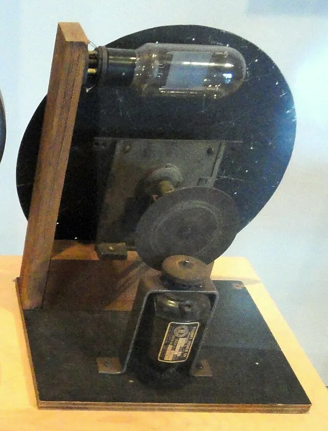 Daderot on Wikimedia