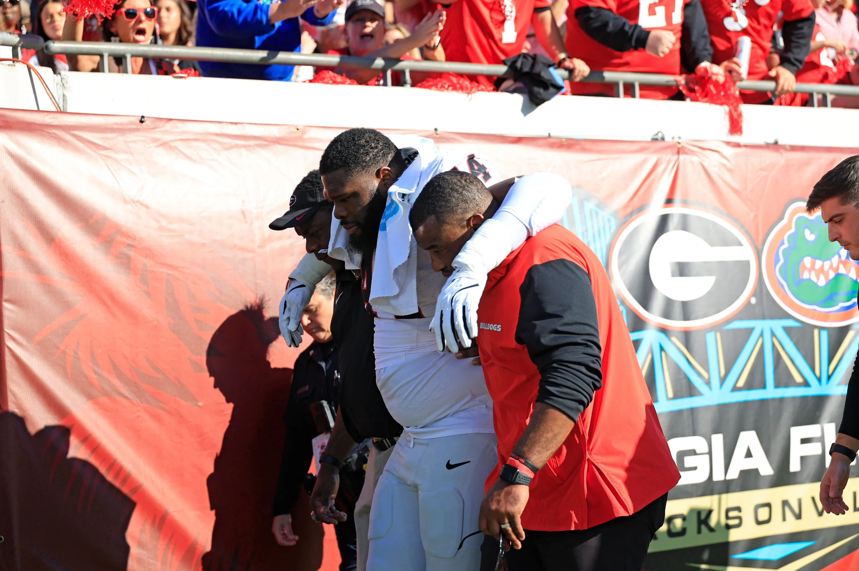 Georgia Loses Defensive Lineman Jordan Hall for the Season