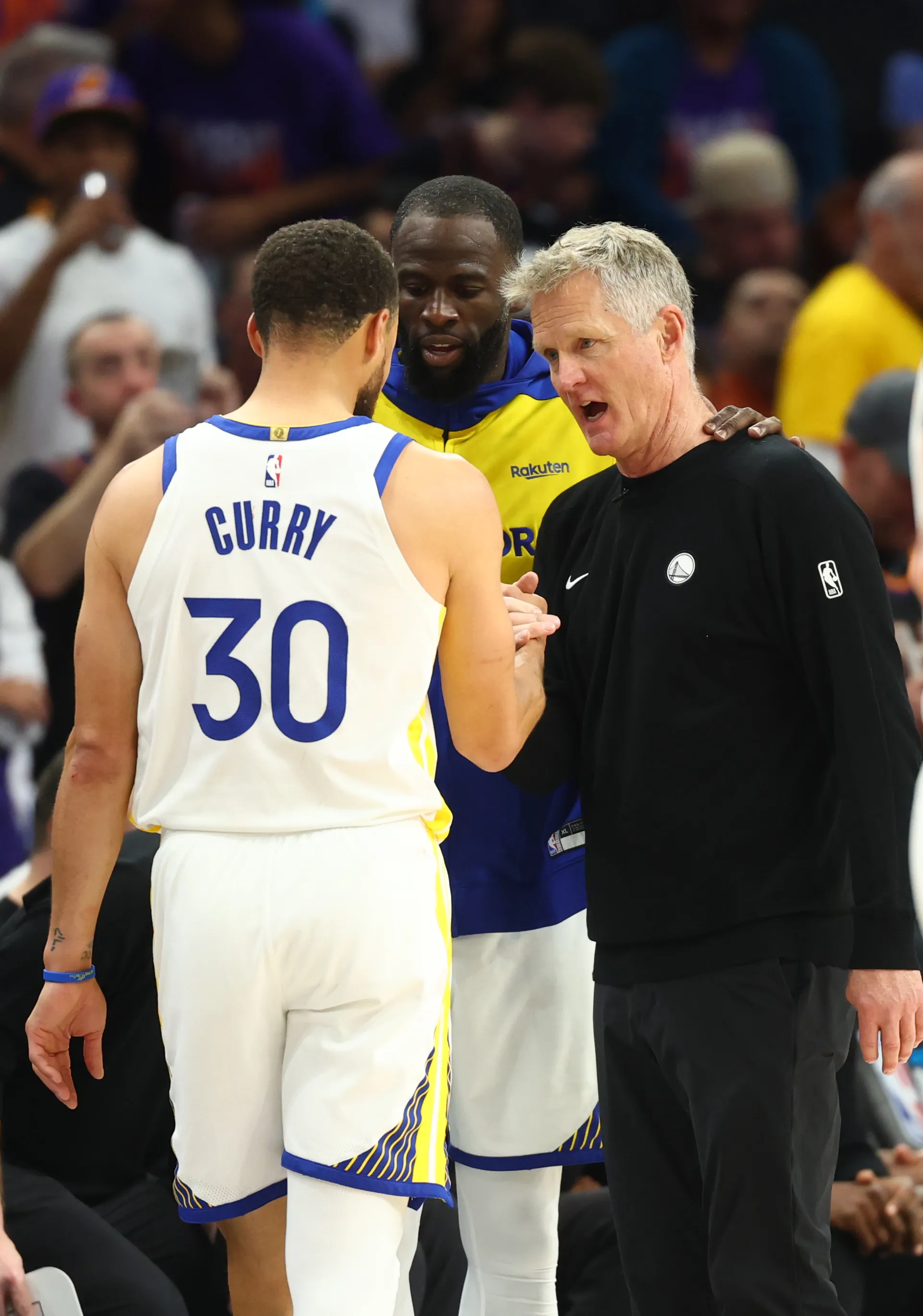 'Don’t Know What’s Next'- Steve Kerr Fuels Warriors Exit Talk After Emotional Moment With Curry, Green