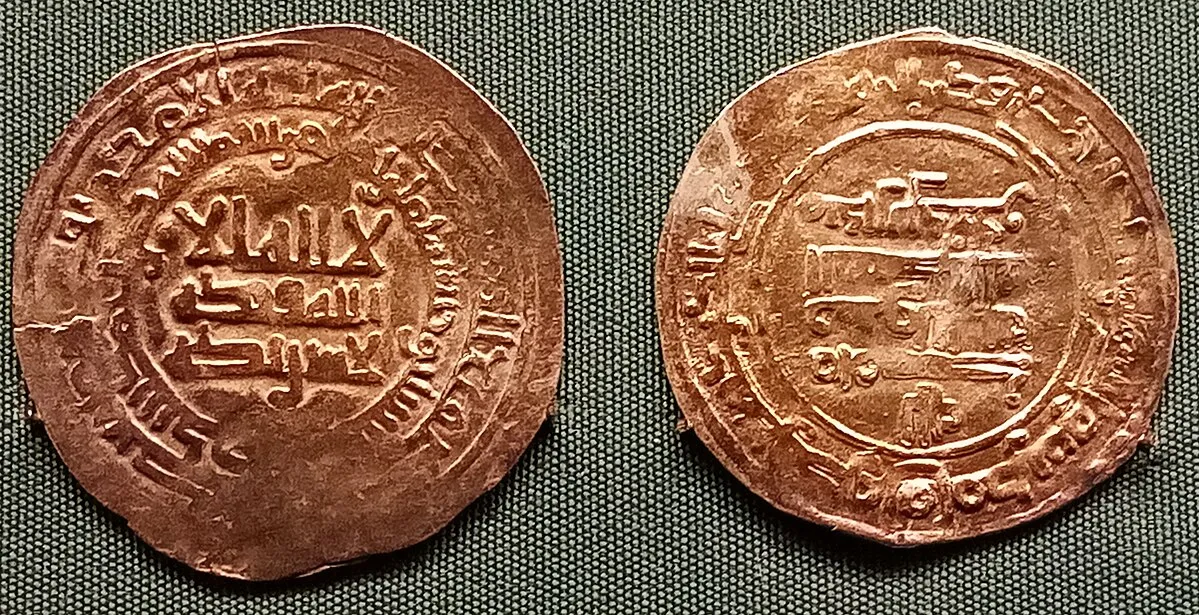 Alexander V. Solomin on Wikimedia Commons