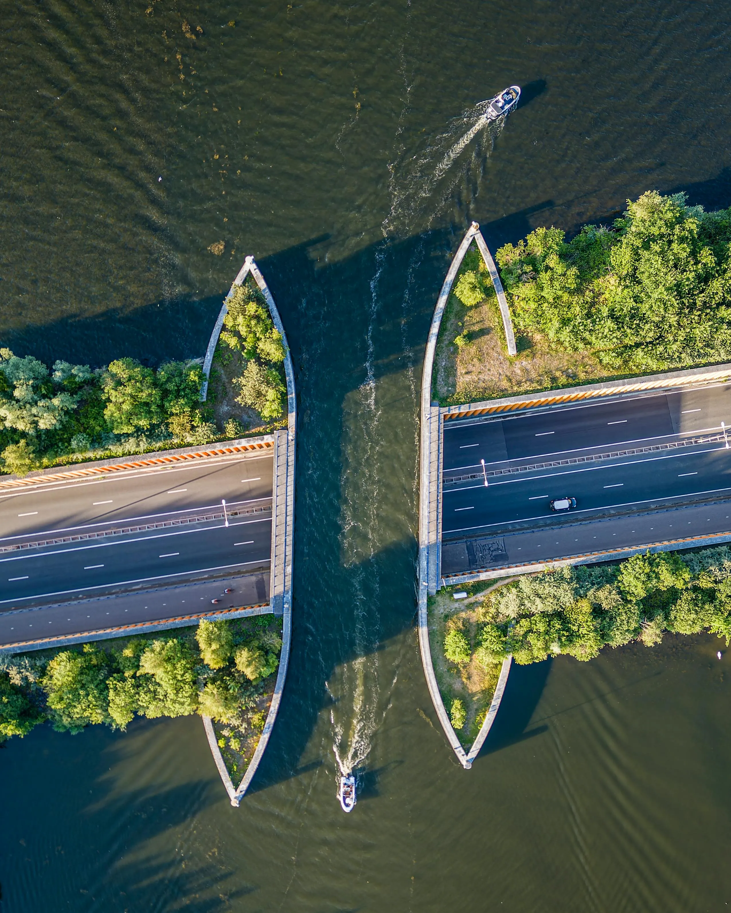 Tom De Decker on pexels