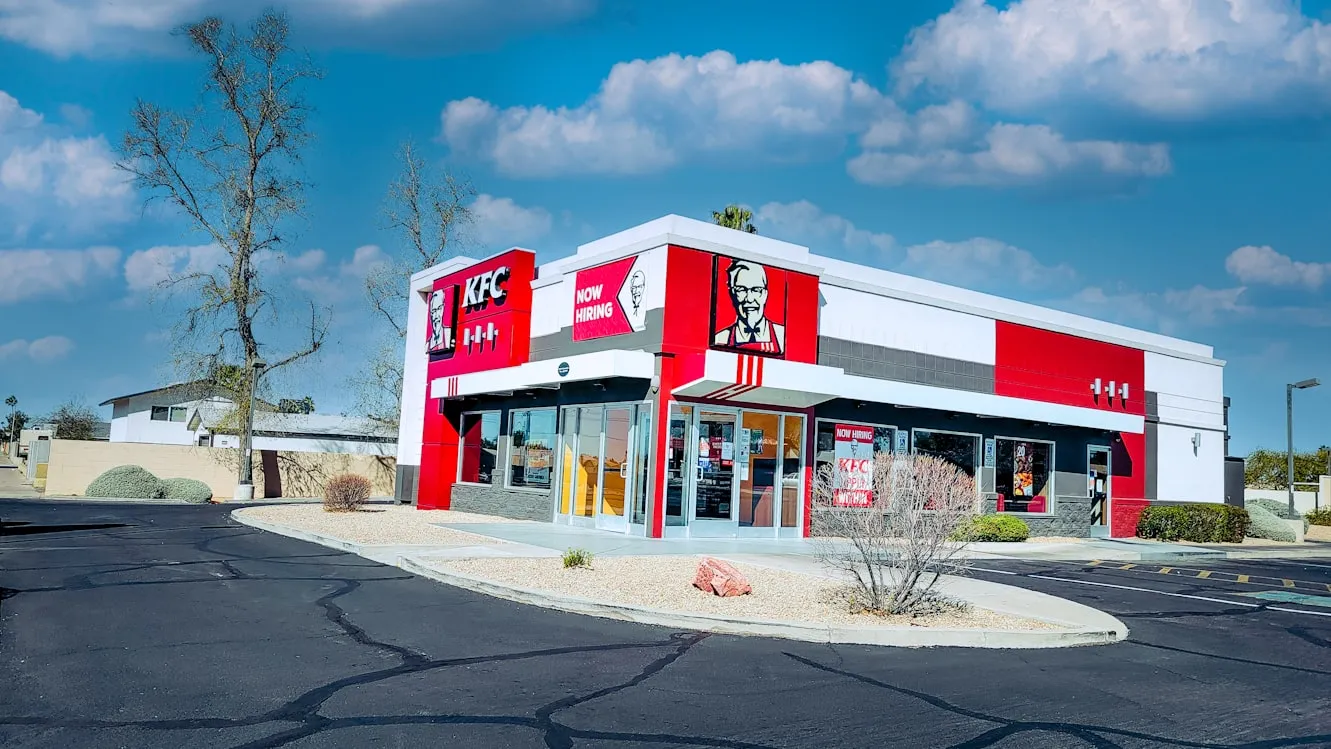 15 Fast Food Ads That Promised Way Too Much