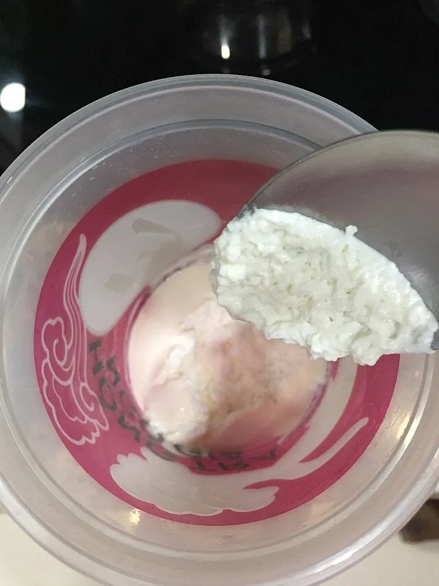 Zenyrgarden on Wikimedia Commons