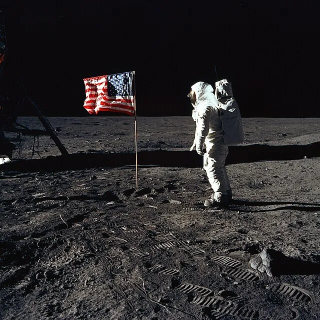NASA/Apollo 11 on Wikimedia