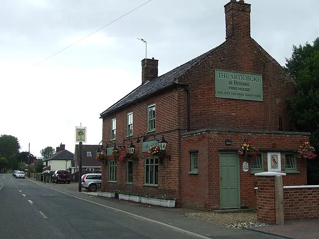 Keith Evans on Wikimedia Commons