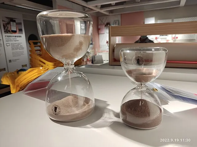 TOMUWN 2sreimoa HUNGAI on Wikimedia Commons