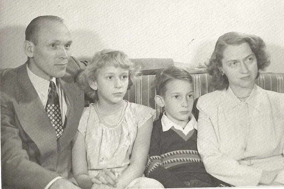 14 Forgotten Phrases Every Parent in the 1970s Used