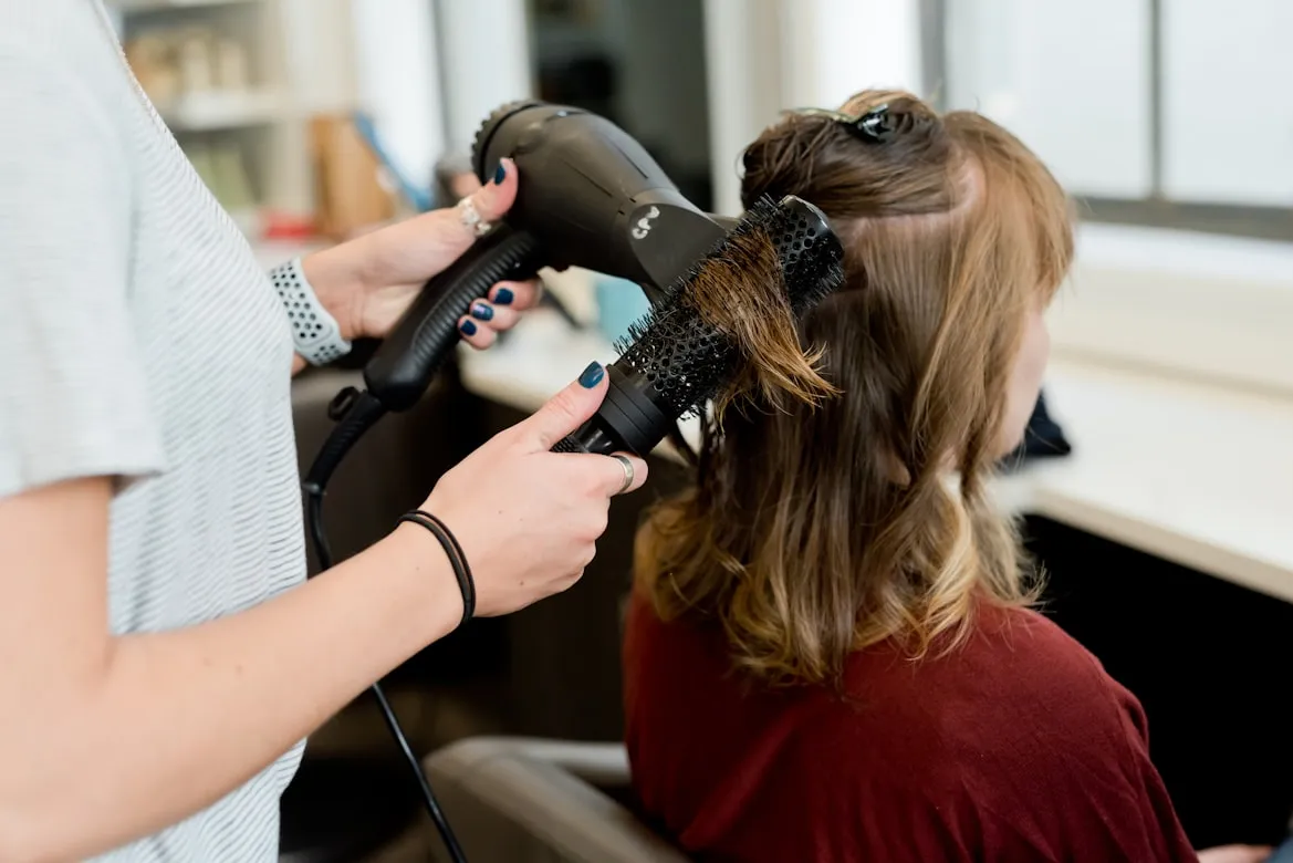 14 Retro Hairstyles That Defined an Entire Generation