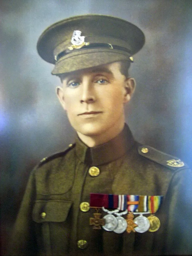 Richard Harvey (Regimental Archivist) on Wikimedia Commons 