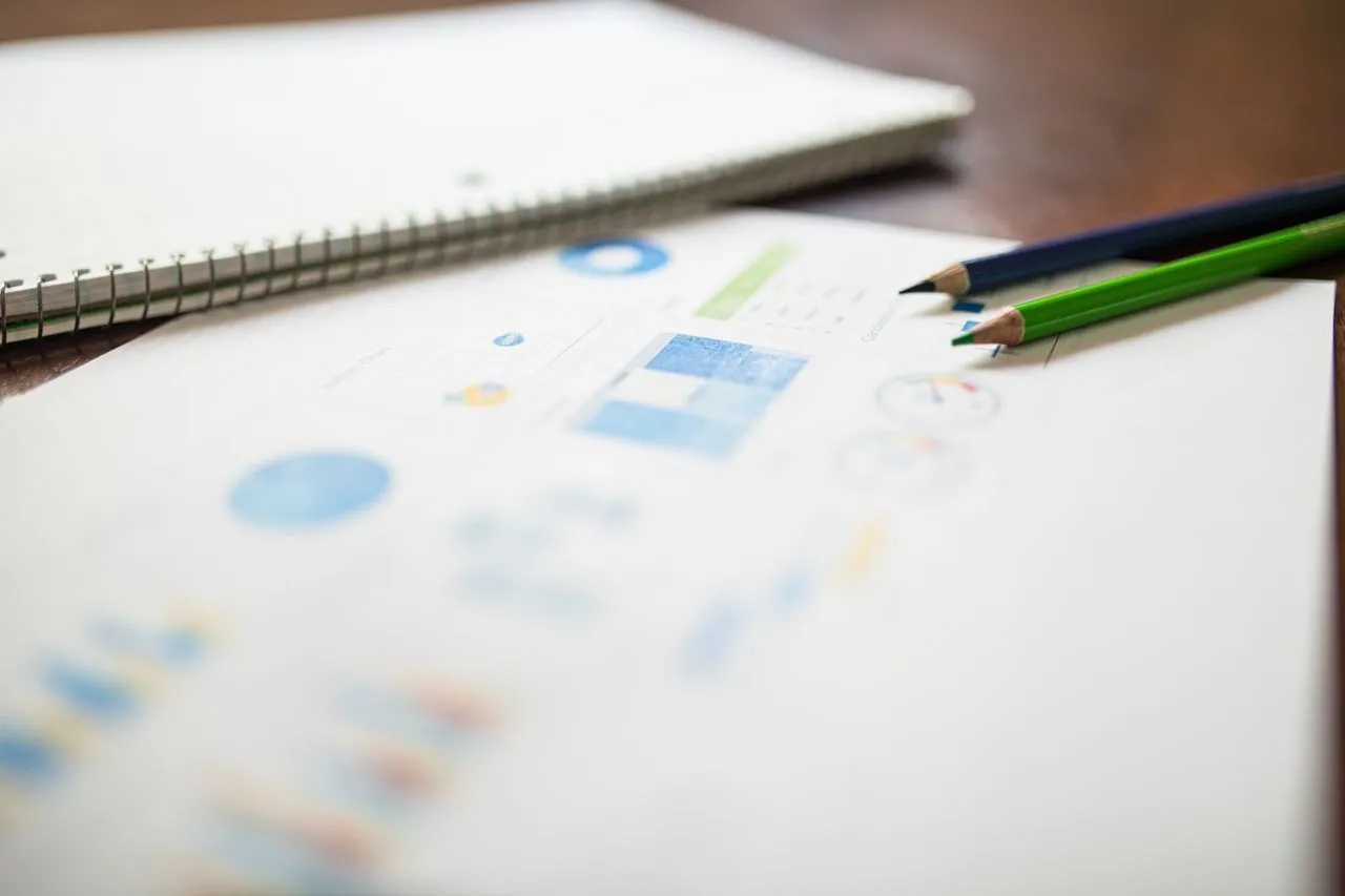 RDNE Stock project on Pexels