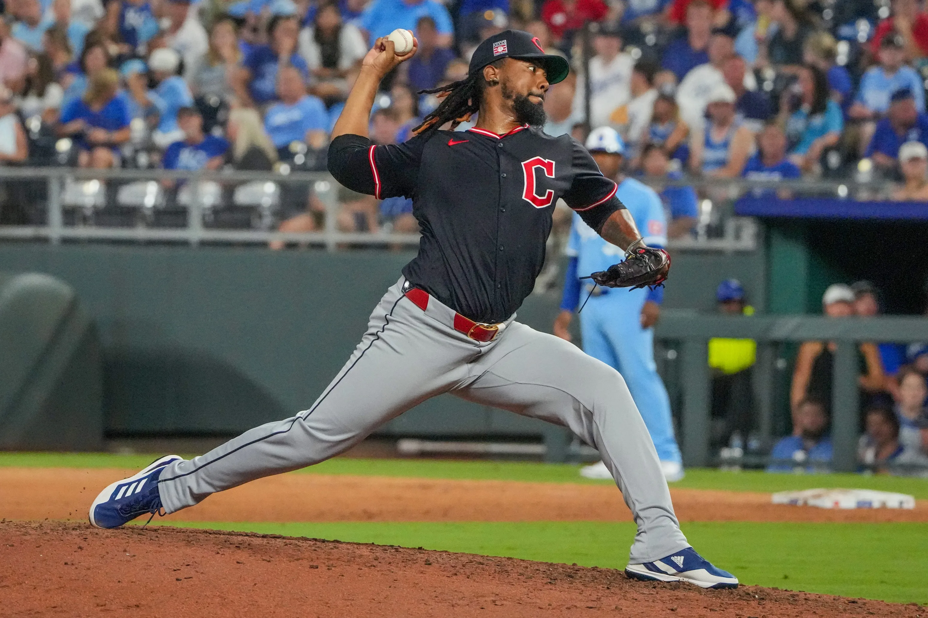 Guardians’ Emmanuel Clase Faces New Allegations of Postseason Pitch Manipulation