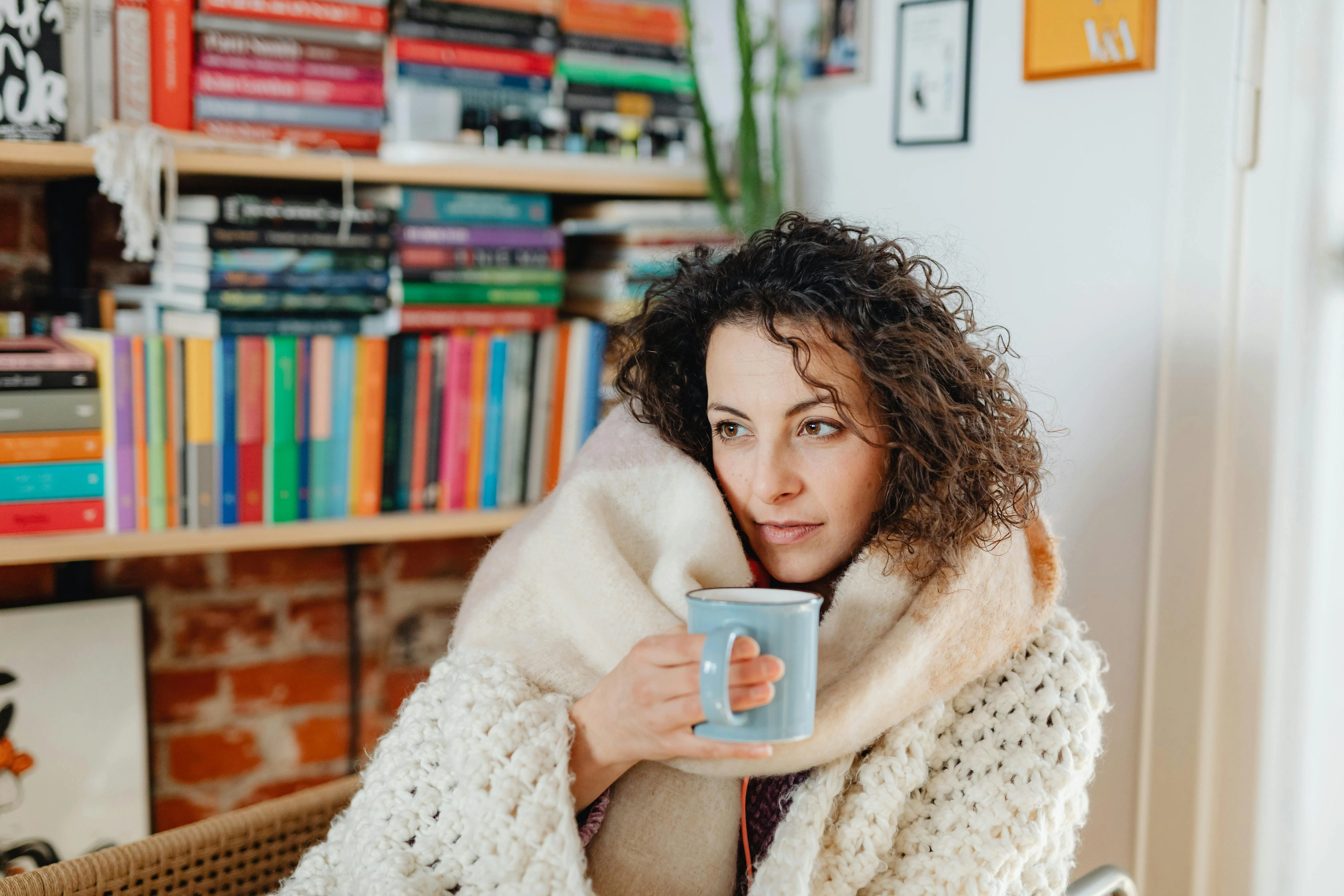 10 Evening Habits Common During Winter