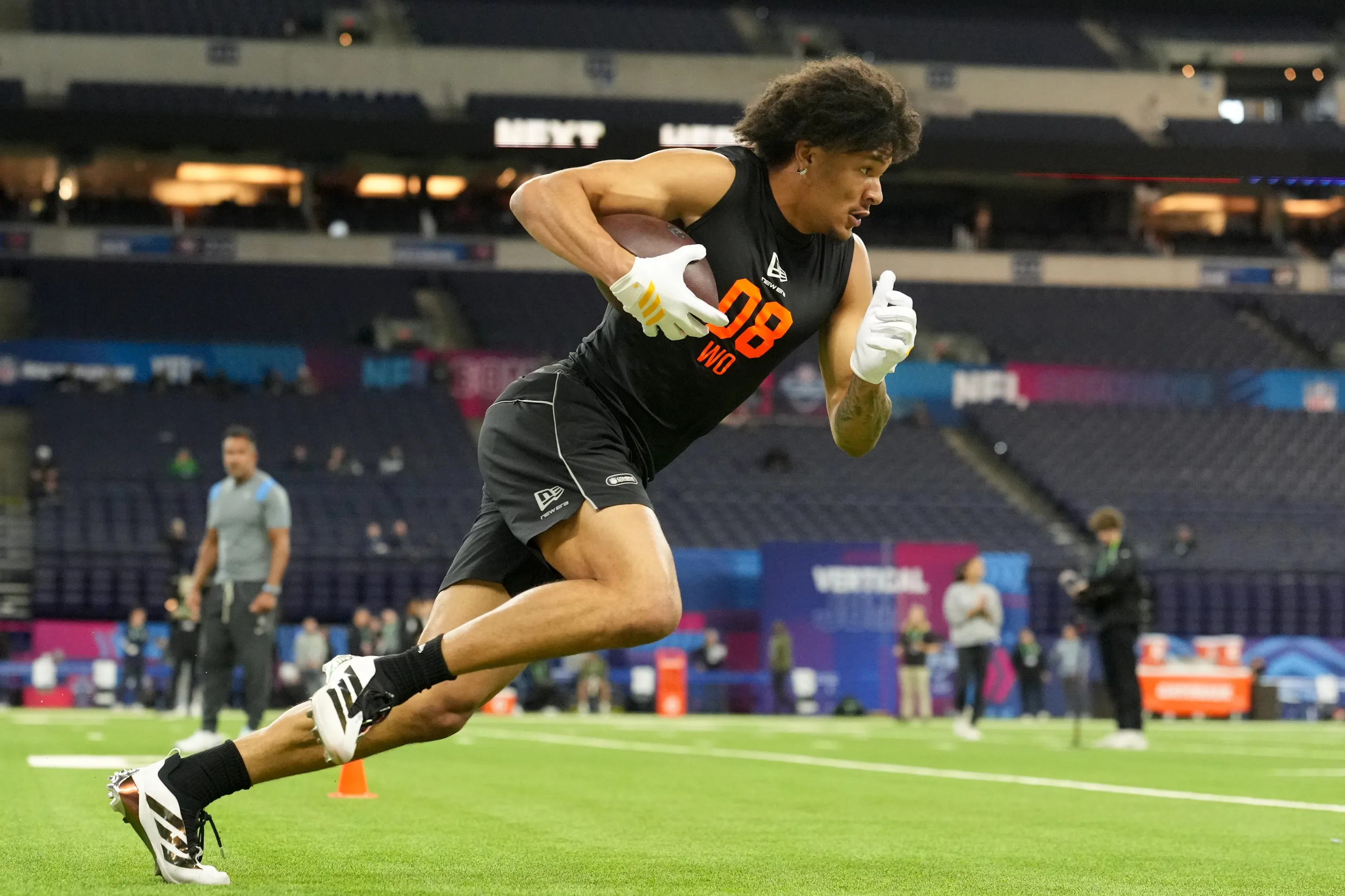 Denzel Boston Shines at Washington Pro Day, Boosting Draft Stock