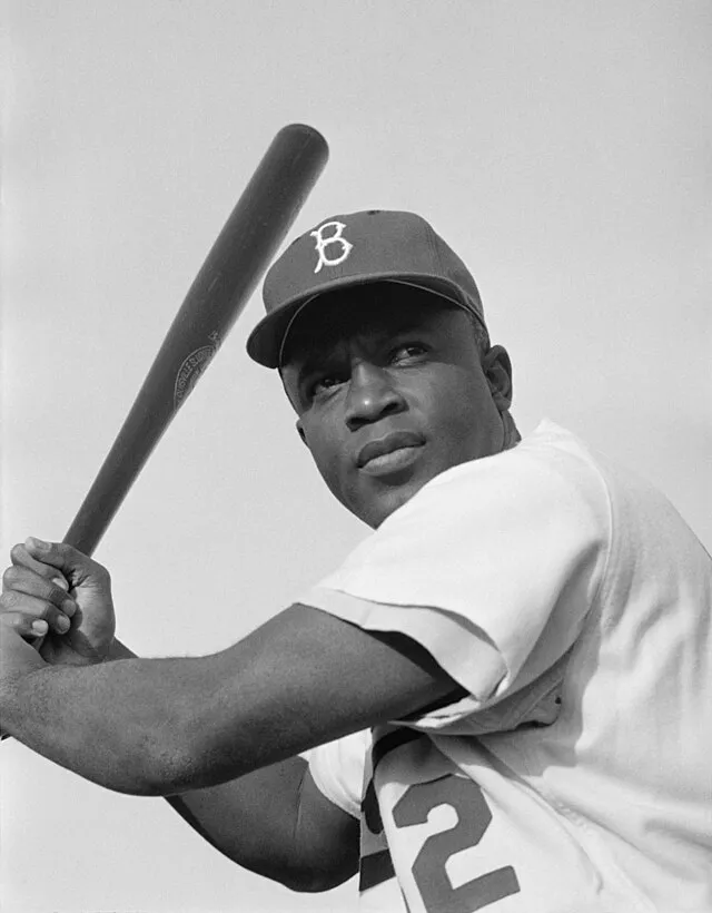 Photo by Bob Sandberg, Look photographer, Restoration by Adam Cuerden on Wikimedia Commons