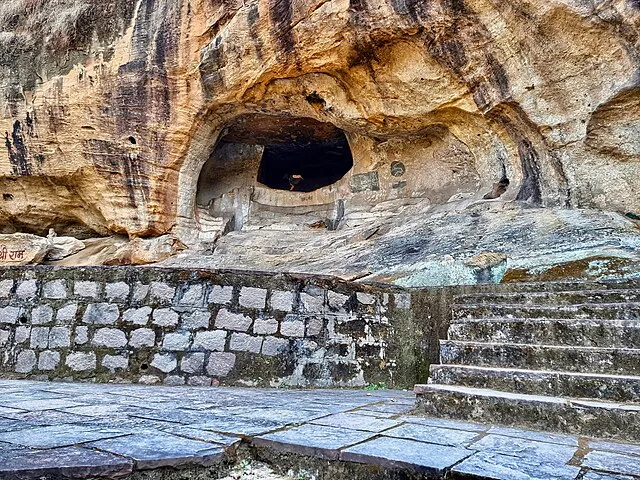 Ms Sarah Welch on wikimedia