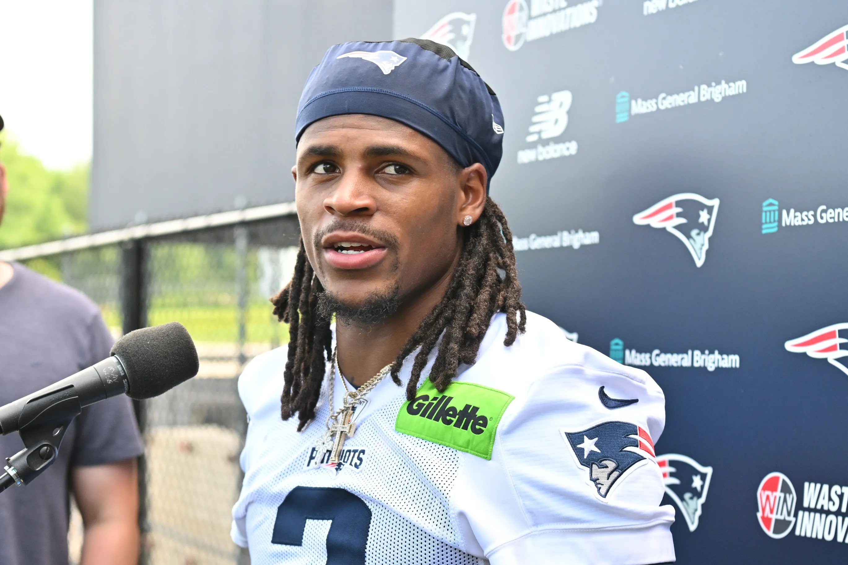 DeMario Douglas Looks to Bring More Confidence and Energy to Patriots Offense