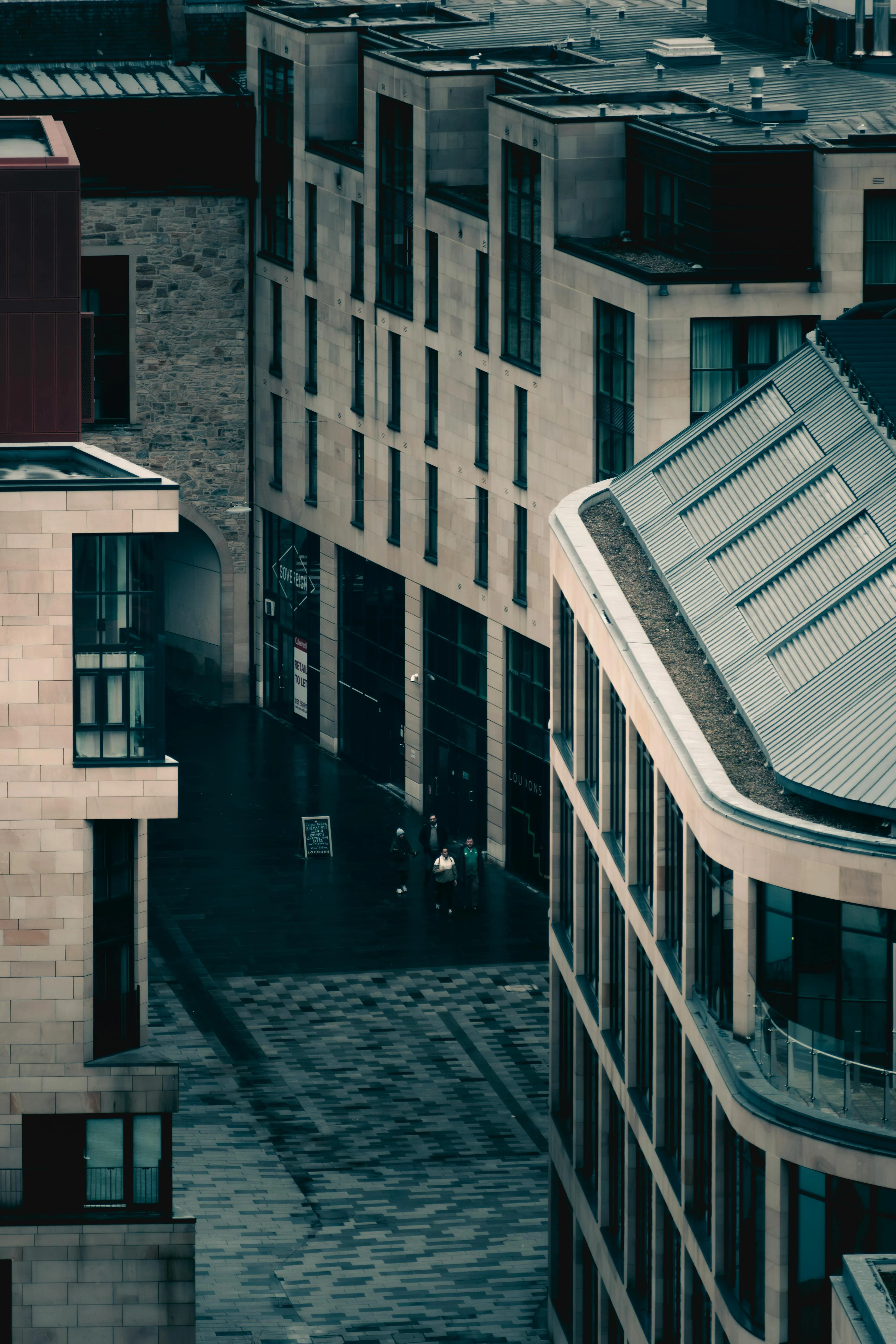 ✰ Saul Bandera Brotheridge on pexels