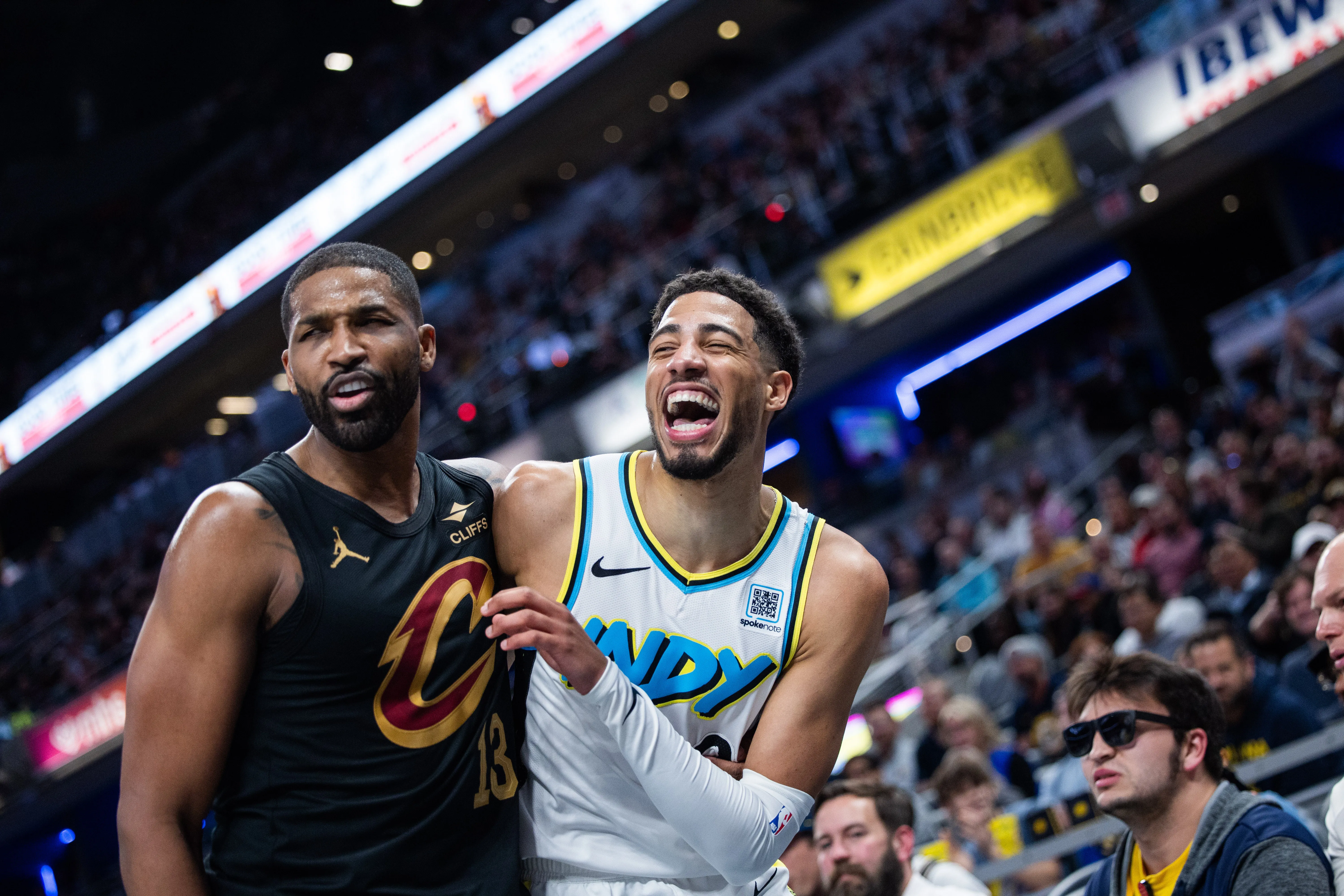12 NBA Players who dated Hollywood celebrities