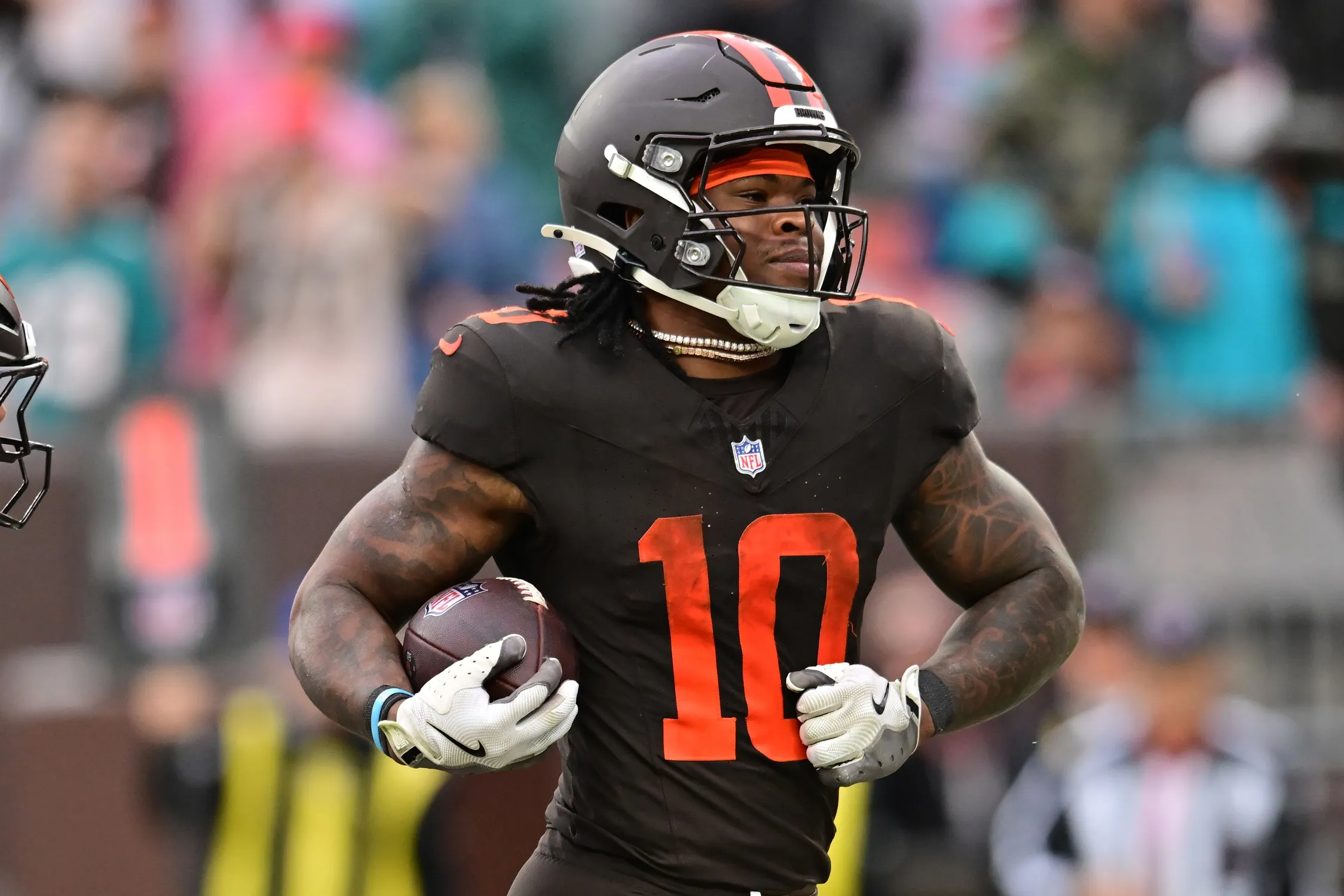 Browns' Quinshon Judkins Day-to-Day After Shoulder Injury, Status for Week 10 Uncertain