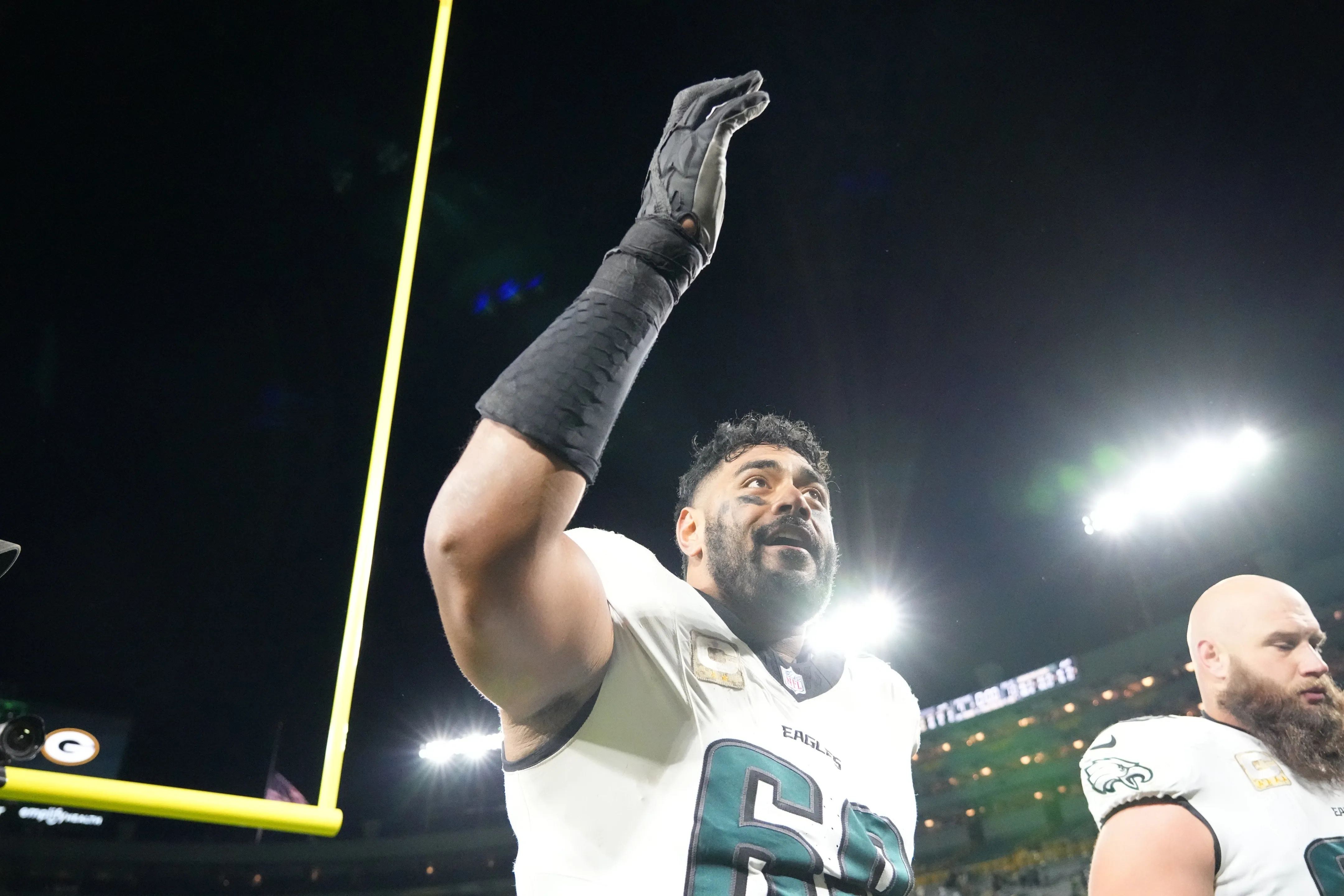 Lane Johnson Eyes Week 15 Return as Eagles Seek Offensive Stability