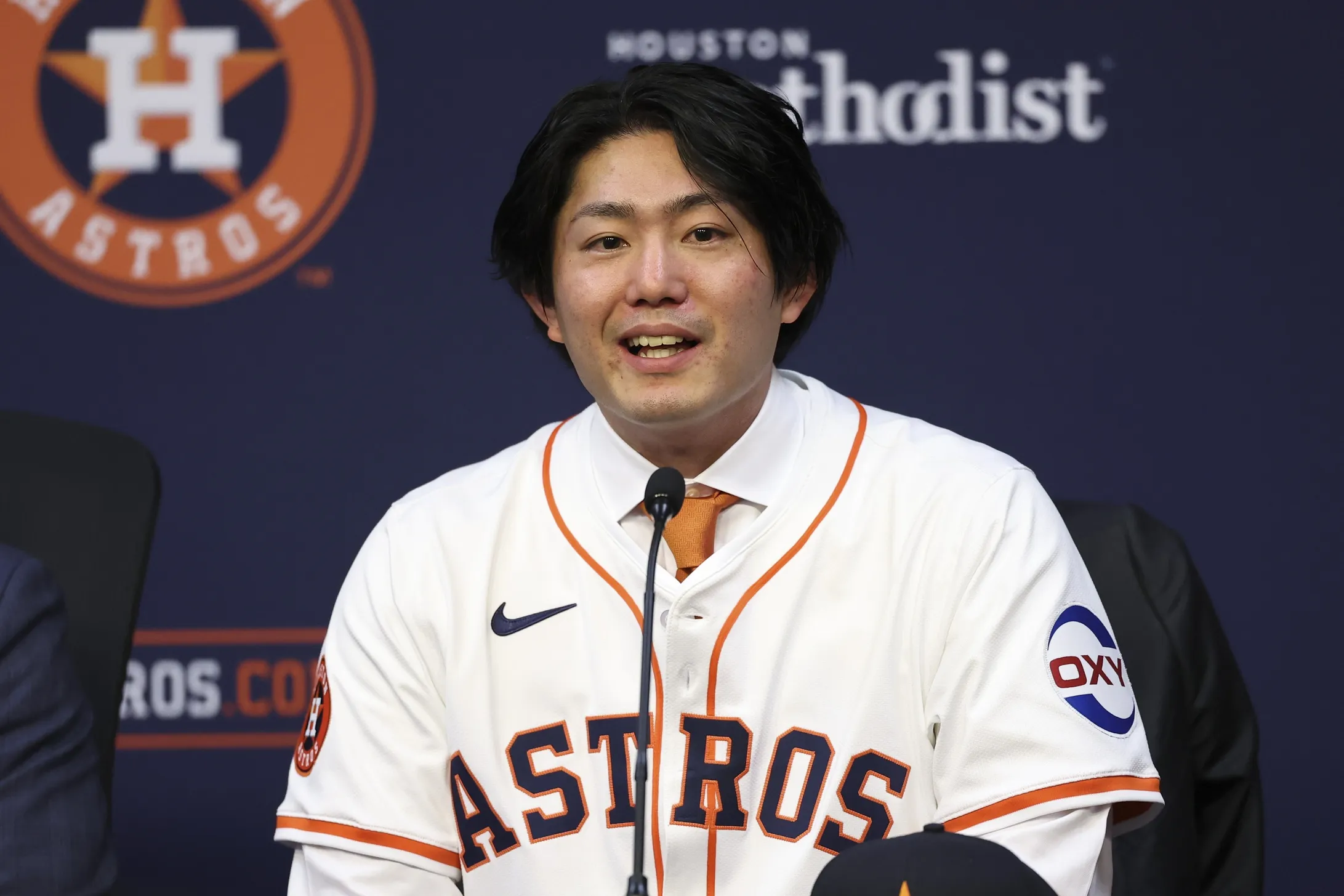Cubs Strengthen Roster but Miss Out on Tatsuya Imai