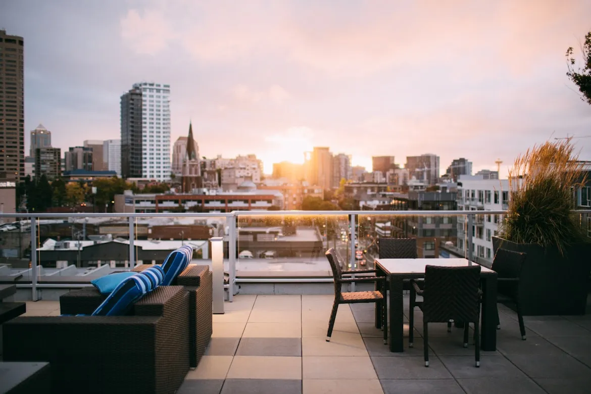 garrett parker from Unsplash