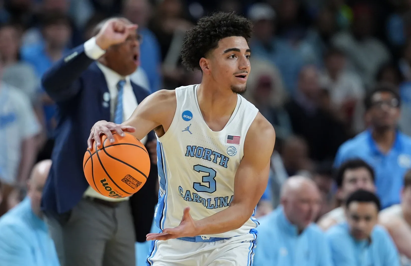 Arizona Reloads Backcourt with Transfers Derek Dixon and JJ Mandaquit