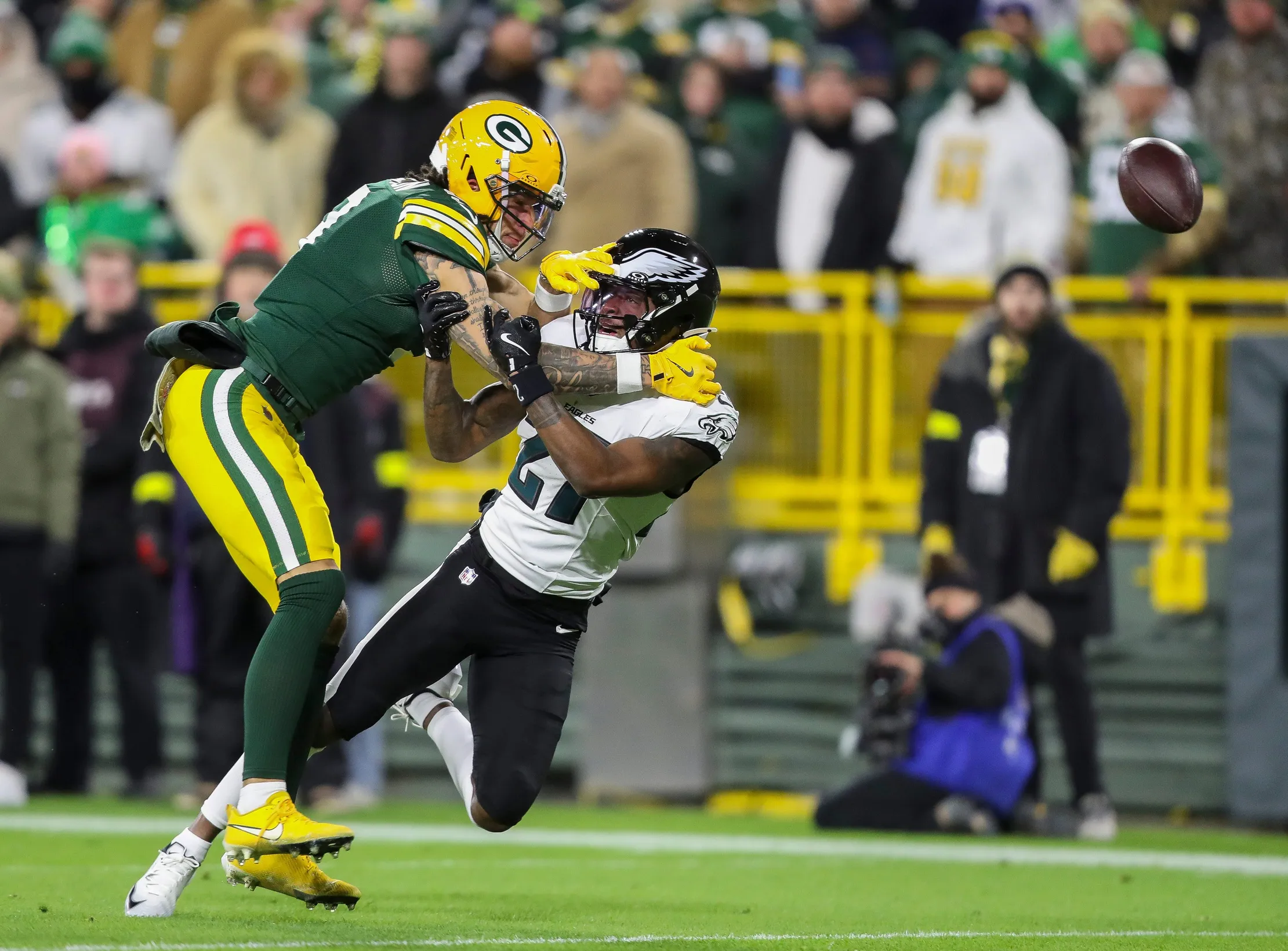 Packers’ Offensive Struggles Reach Breaking Point in Loss to Eagles
