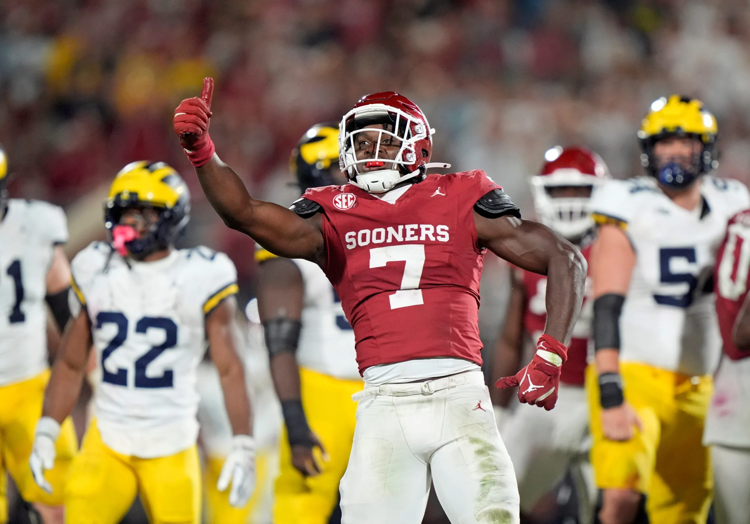 Oklahoma Loses Linebacker Sammy Omosigho to UCLA