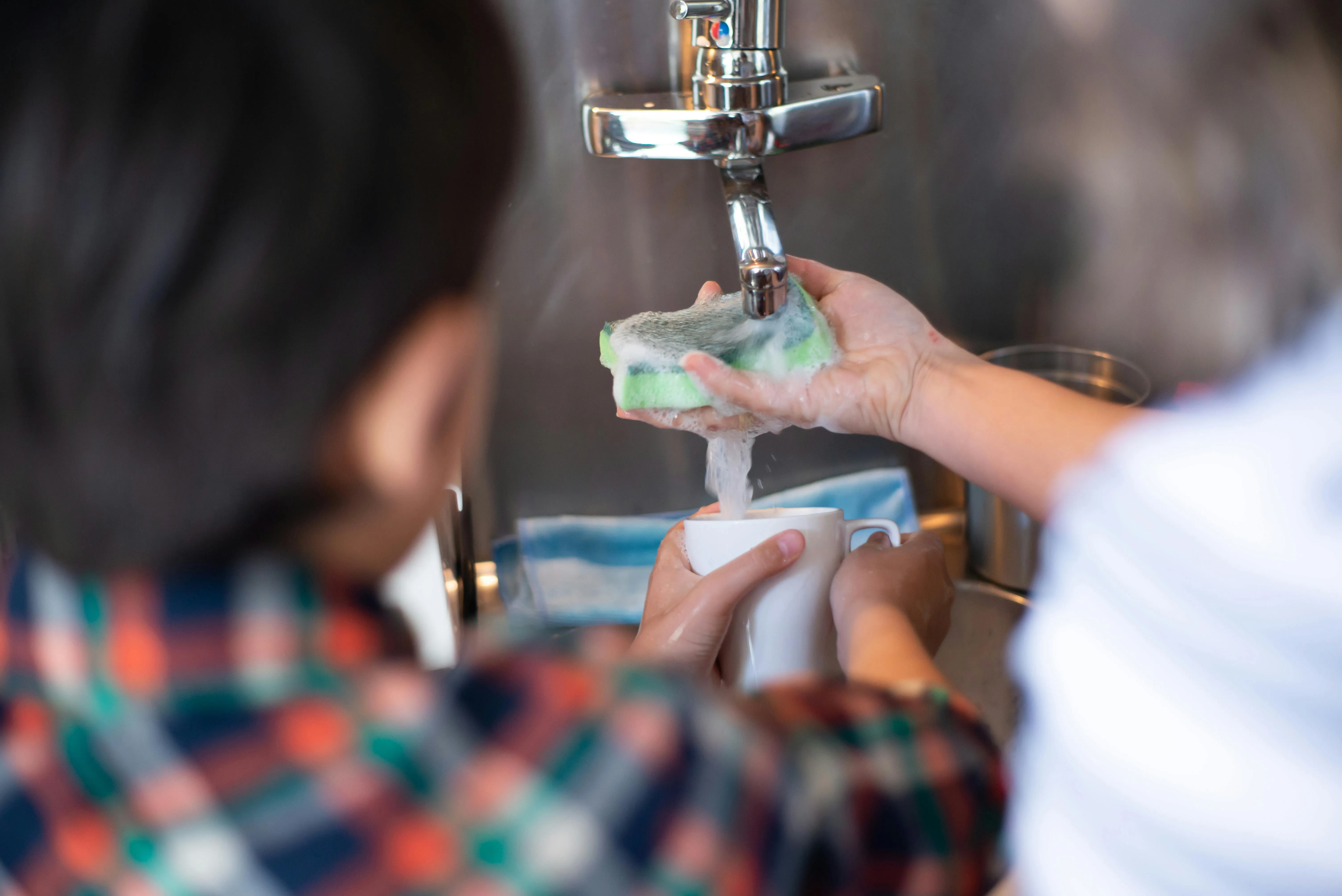 14 Old-School Chores Kids Had to Do Before Dishwashers