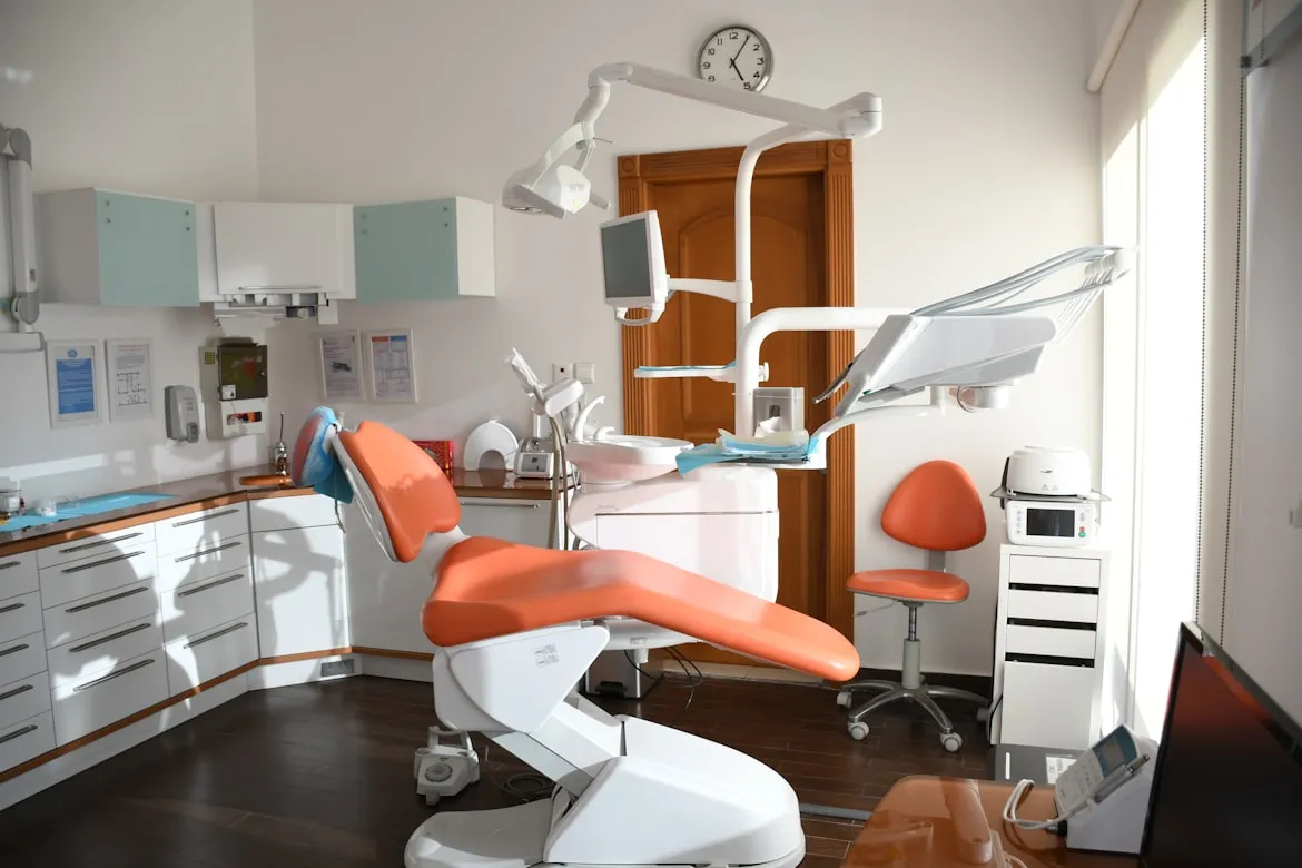 14 Things '70s Kids Remember About Visiting the Dentist