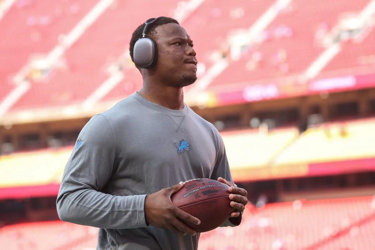 Lions Navigate Backfield Uncertainty as Montgomery Rumors Swirl