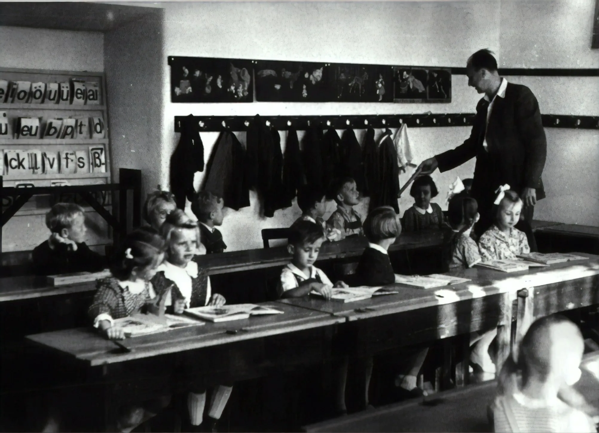 12 Dress Code Violations That Got Students Suspended Back Then
